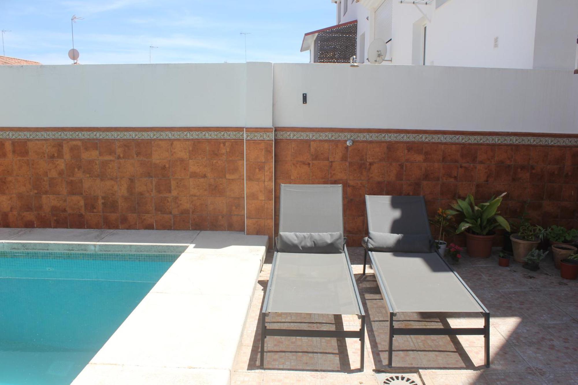 Apartamento Con Piscina En Ciudad Jardin Malaga Luaran gambar